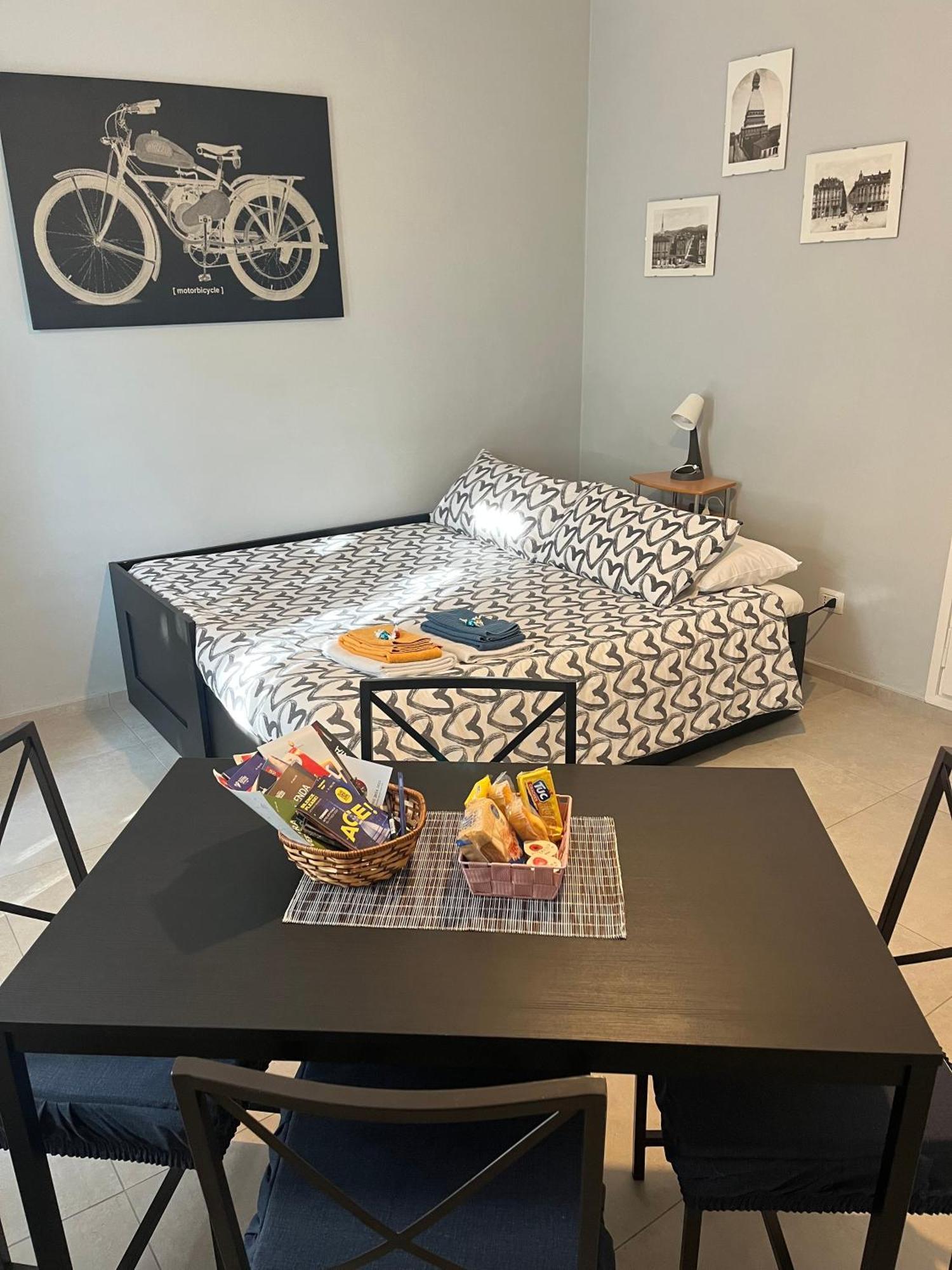 La Casa Tra I Tigli Apartment Turin Bagian luar foto