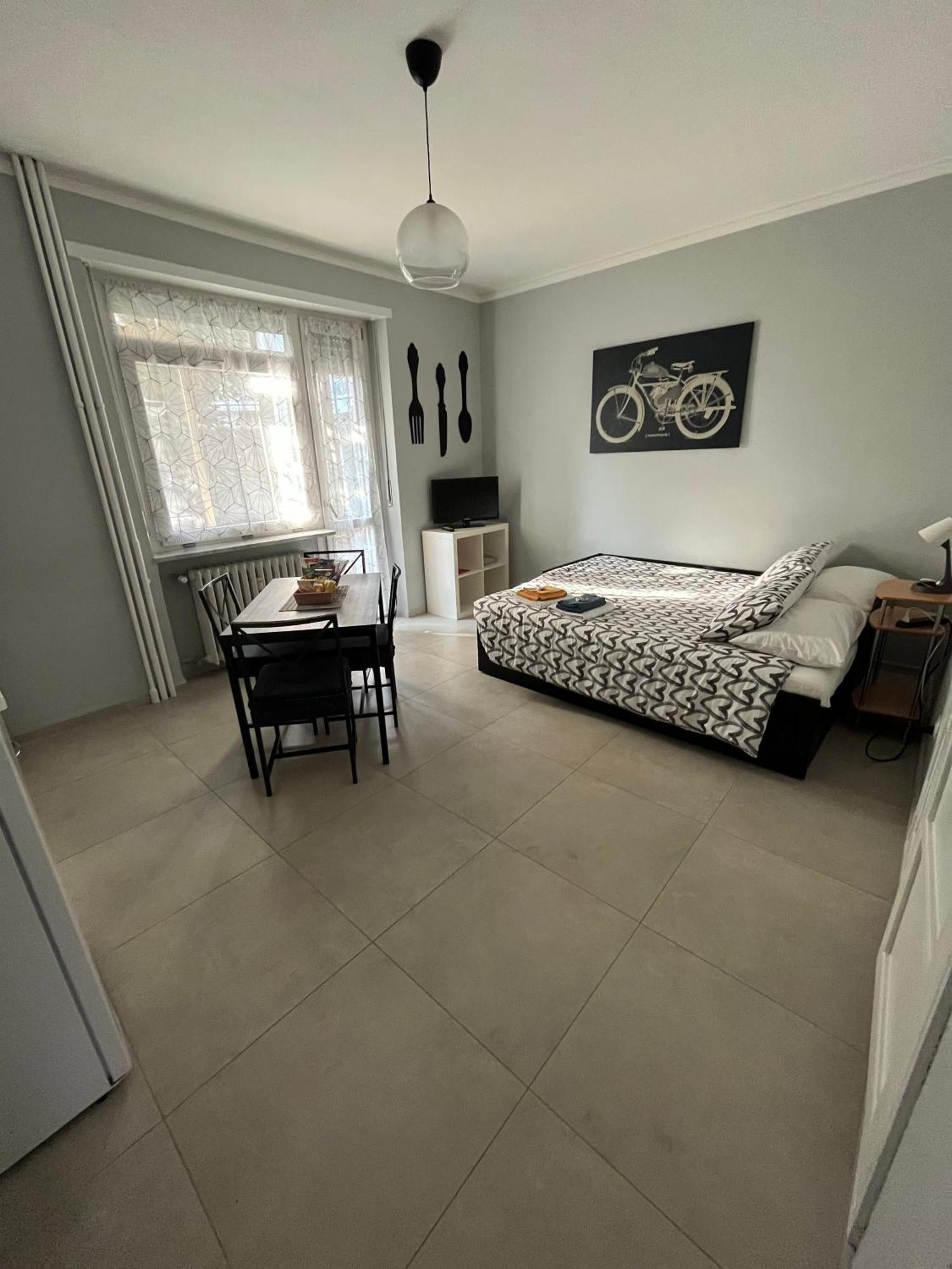 La Casa Tra I Tigli Apartment Turin Bagian luar foto